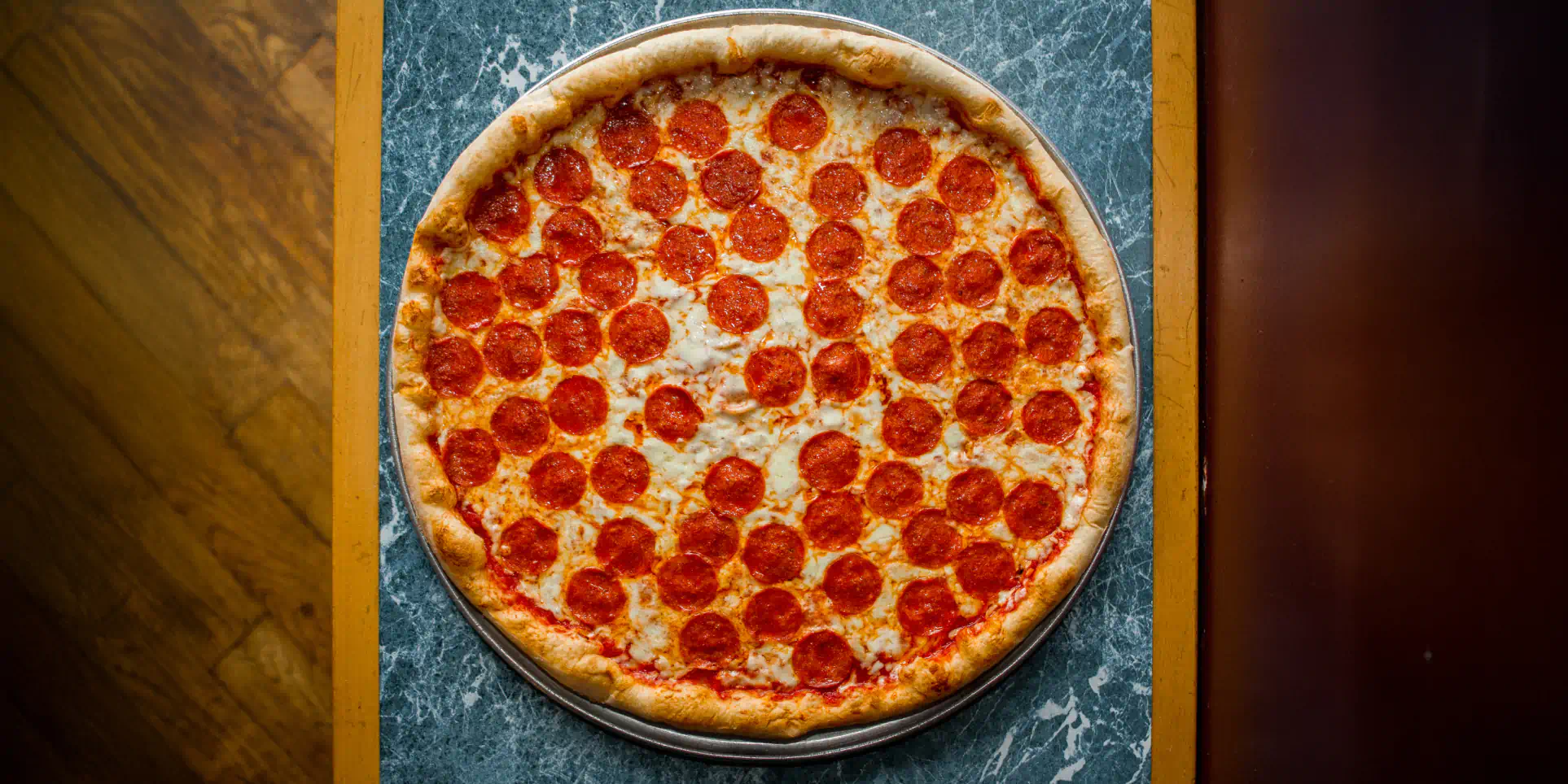 How to run two pizza styles without killing your kitchen